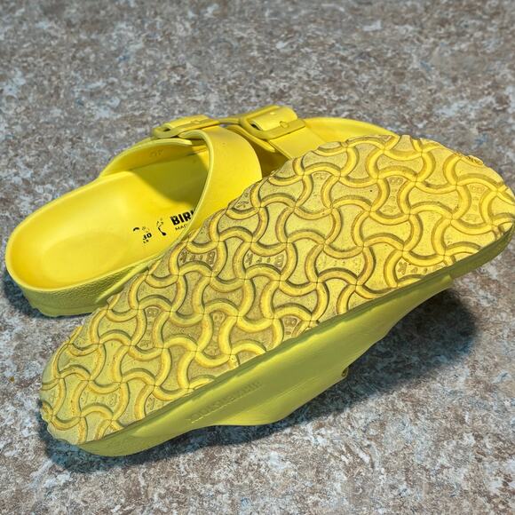 Birkenstock Arizona Essentials Yellow Lightweight Waterproof Slide Sandals 36/5 - Picture 5 of 7